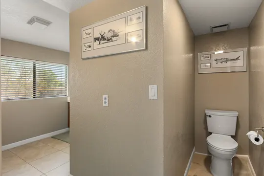 Old Town Lofts, Unit 1 — bathroom